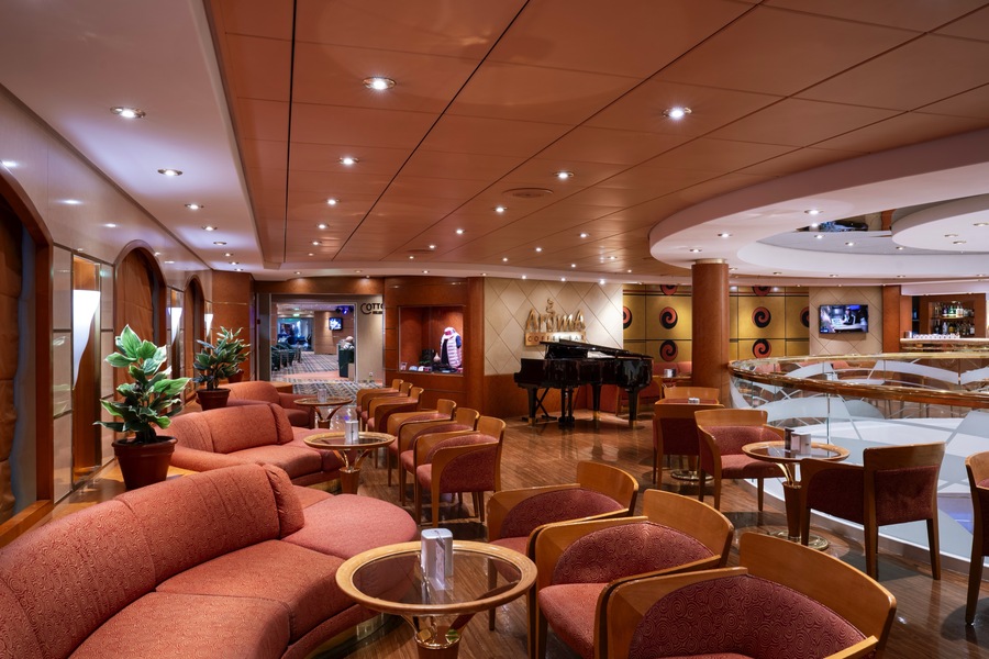 MSC Cruises MSC Opera Aroma Coffee Bar 3 ©MSC Rights - Ivan Sarfatti.jpg